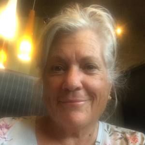 Meet your Posher, Robin